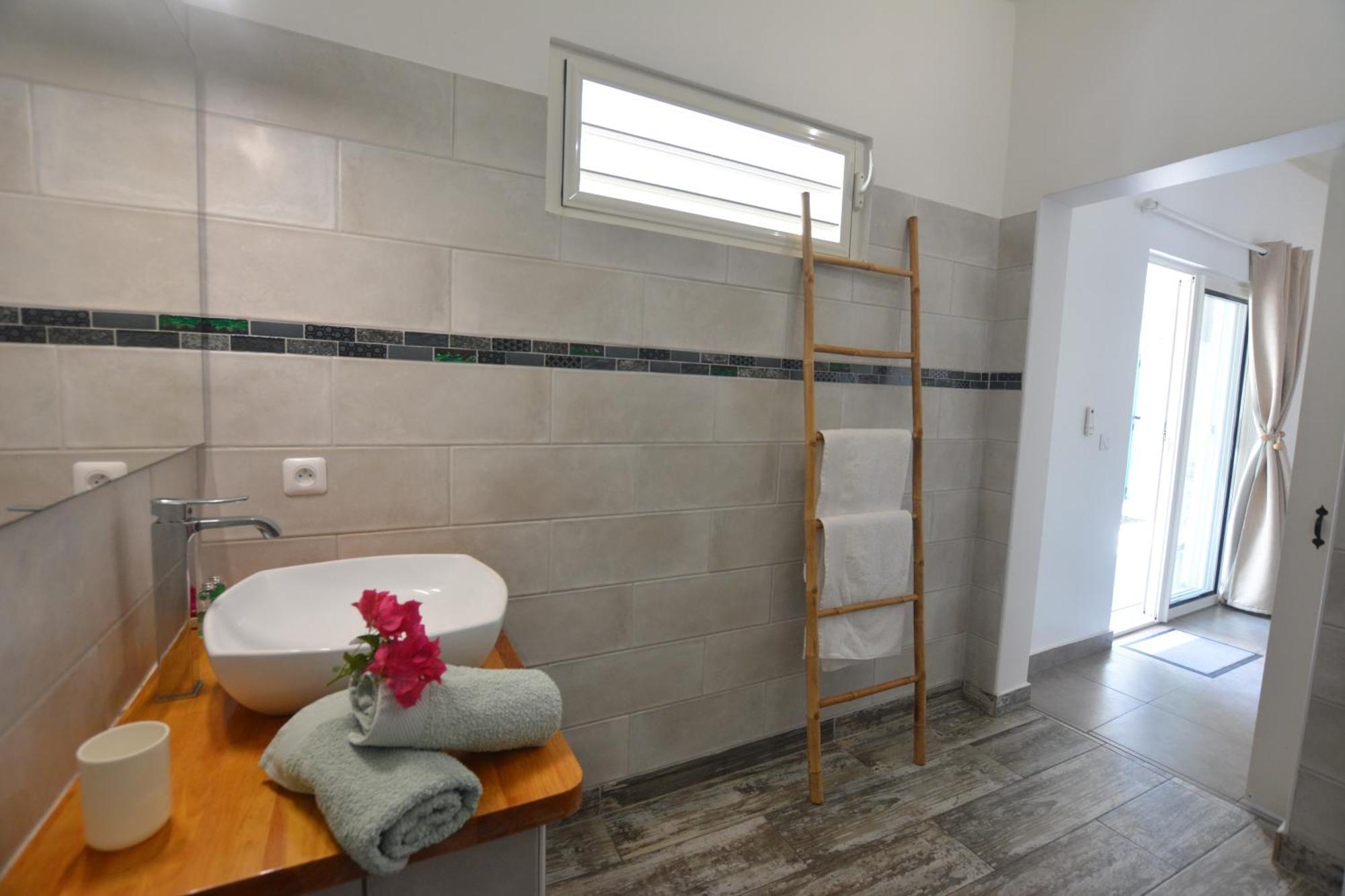 Tiko Lodge Sxm Quarter of Orleans Ngoại thất bức ảnh