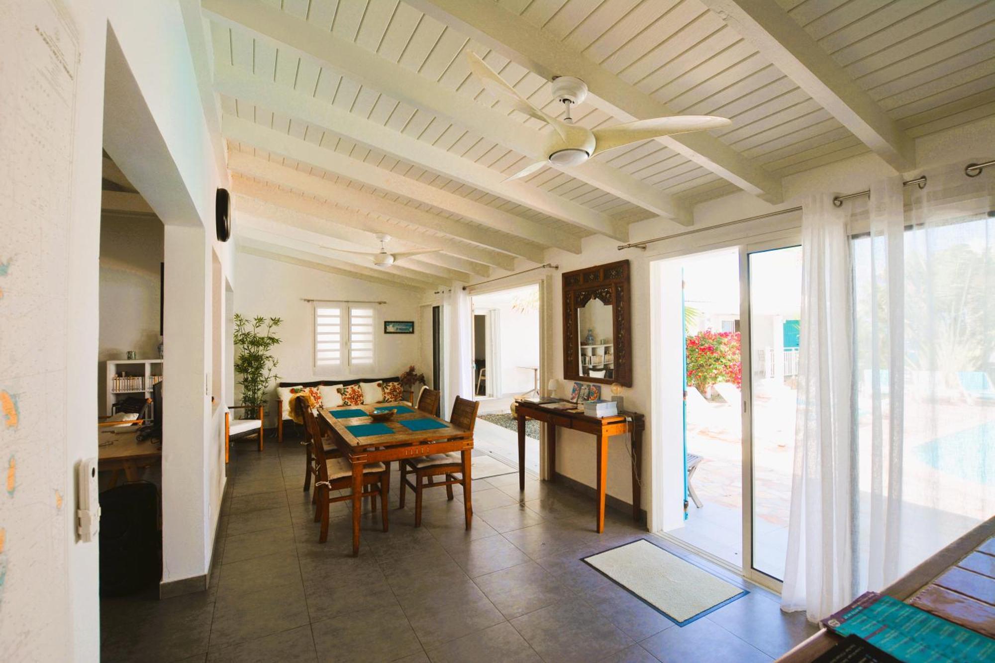Tiko Lodge Sxm Quarter of Orleans Phòng bức ảnh